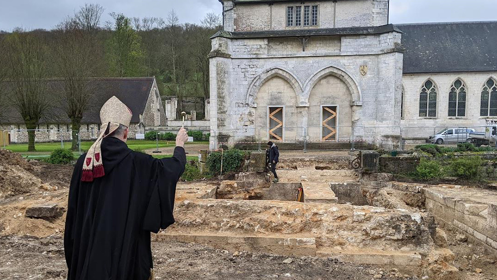 St-wandrille_benediction-chantier